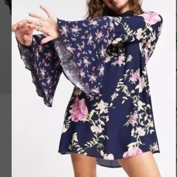 Free People Tate High Neck Tunic/Mini Dress in Navy Floral Combo sz small - Picture 5 of 6